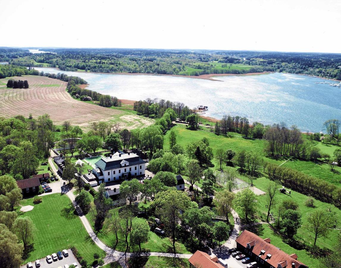 Haeringe Slott Hotel Musko Havsbad Exterior photo